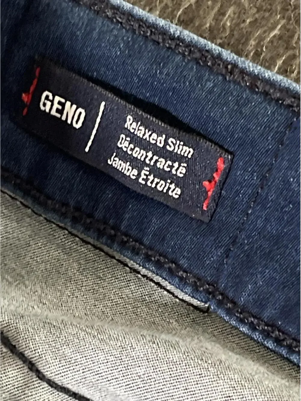 True Religion Geno Relaxed Slim Blue Denim Men's Jeans No Flap- Size 42